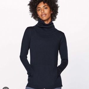 Lululemon sweat and savasana 100% merino wool turtleneck